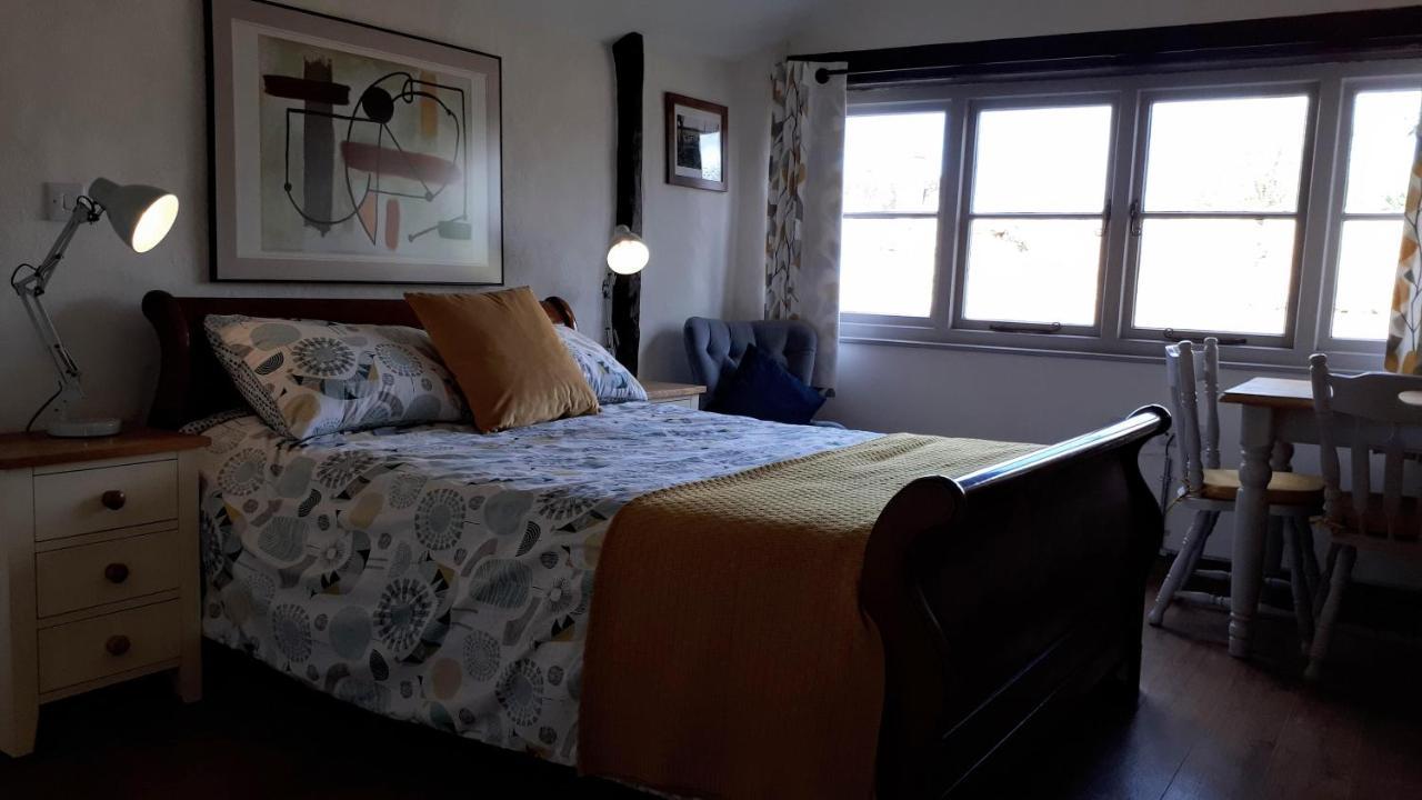 Bed and Breakfast The Byre North End Farm Ashton Keynes Exterior foto