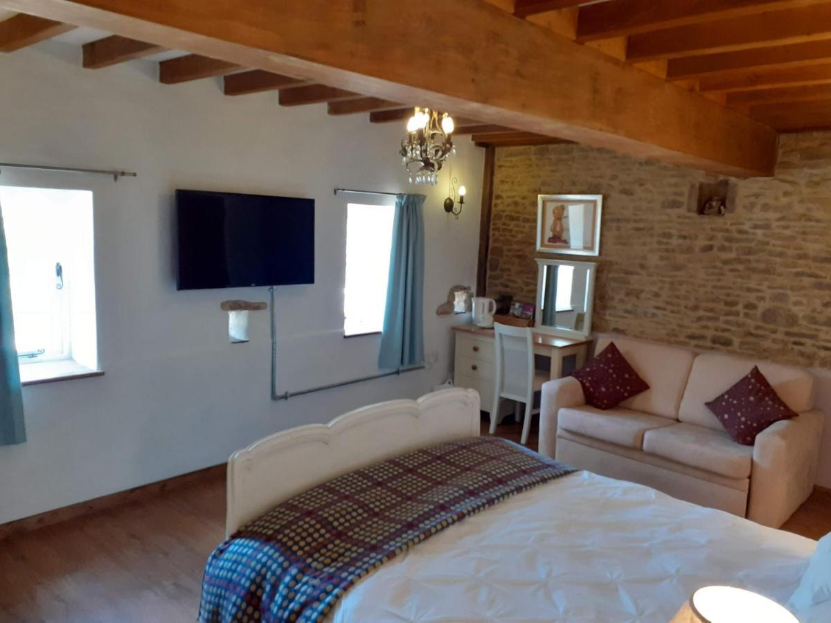 Bed and Breakfast The Byre North End Farm Ashton Keynes Exterior foto